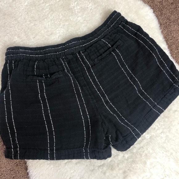 Lou & Grey☁️Baja Shorts - Picture 2 of 6